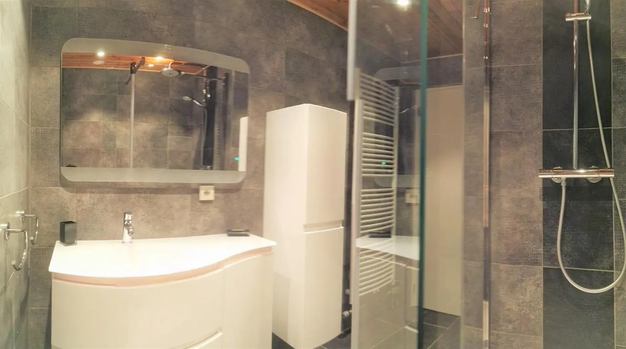 Villa Frederick Appartement 8 Personnes Bagnols-en-Foret France