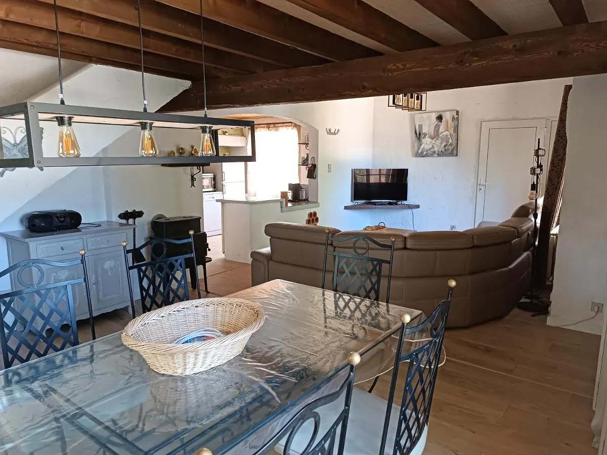 Villa Frederick Appartement 8 Personnes Bagnols-en-Foret Apartment